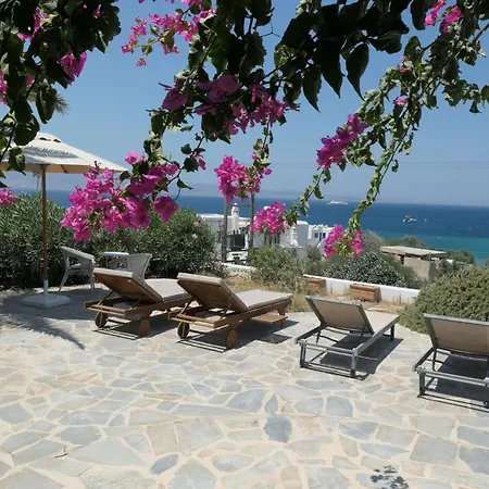 Charming Naxos Villa, Ocean Views, Modern Comfort, Tranquil Escape Villa Mikri Vigla