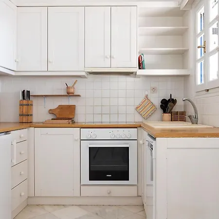 Villa Charming Naxos Villa, Ocean Views, Modern Comfort, Tranquil Escape