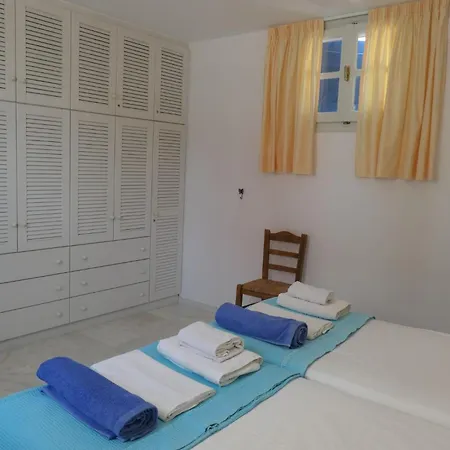 Charming Naxos Villa, Ocean Views, Modern Comfort, Tranquil Escape Villa Mikri Vigla
