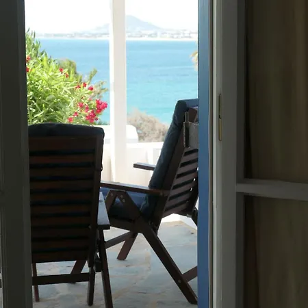 Villa Charming Naxos Villa, Ocean Views, Modern Comfort, Tranquil Escape